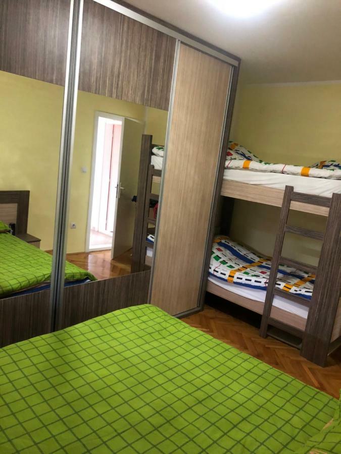 Tanja Apartman Jagodina Luaran gambar